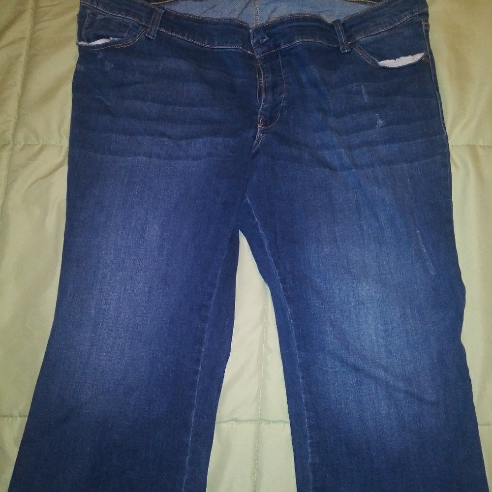 Stretchy capri